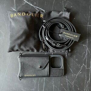 Bandolier iPhone 15/16 Pro leather case + leather strap.